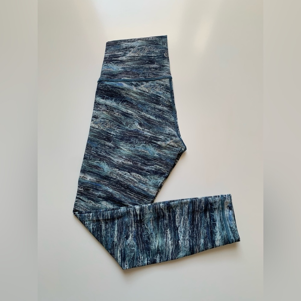 ⭐️ Host Pick ⭐️ Lululemon Wunder Under Hi-Rise 7/8 Tight (Full-On Luxtreme 25")